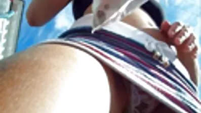 સુંદર વાદળી પોર્ન વિડિયો ના ગુજરાતી તેના ચાબુક બંધ લીધો અને તેના ચુંબન