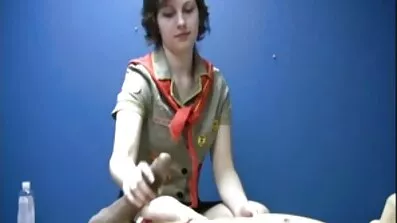 મોટા સ્તનો ગુજરાતી ઓડિયો સેક્સ વિડિઓ ધરાવતી સ્ત્રી અને તેના પગ વચ્ચેના સભ્ય પુરુષની ગર્દભને ફક કરે છે.