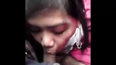 હોઠ પર ચુંબન કર્યું અને અશ્લીલ જેવા અશ્લીલ, ચીસો અને વિલાપ સાથે હિન્દી ગુજરાતી સેક્સ વિડિઓ