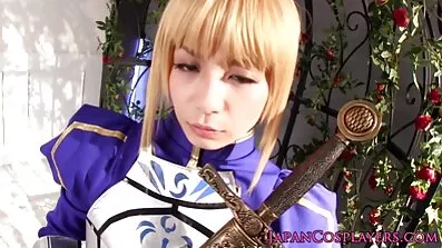 બિર્ચ પોઝિશનમાં એચડી સેક્સ વિડિઓ ગુજરાતી નગ્ન સ્ત્રી તેના પગ ફેલાવે છે અને તેને બિલાડી બતાવે છે