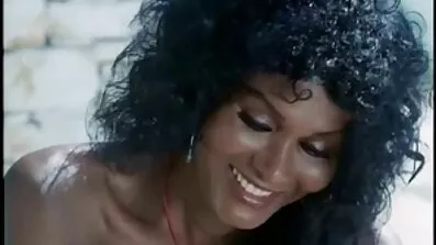 એલેક્સિસ ગુજરાતી શૌચાલય સેક્સ વિડિઓ ફોક્સ તેમની સાથે એક જૂથ ઓર્ગી પુરુષો વર્તે.