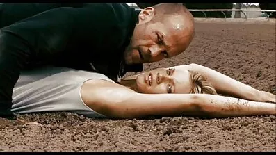 આ છોકરી ઉપર ગુજરાતી છોકરી બીએફ છે મોટા ટિટ્સ