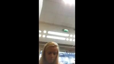 ગધેડા પર અને એચડી ગુજરાતી સેક્સ સ્ત્રી સાથે મોંમાં ફિમો શિશ્ન સાથે ઊંડા ગુદા મૈથુન.