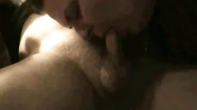 નગ્ન છોકરી સાથે ગુજરાતી દેશી xvideo મોટા ટિટ્સ નૃત્ય જુસ્સાદાર ટેંગો સીડી પર