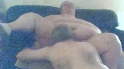 છોકરીઓ છ છ છ ગુજરાતી તેમના ચળકતી લેગિંગ્સ બંધ લીધો અને ઉગ્ર ઉત્તેજનાનો અતિરેક માટે ગધેડા પર માણસ ચુંબન