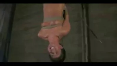 બસ્ટી પરિપક્વ ગૃહિણી જેની બડો ફ્લોર પર ગુજરાતી નગ્ન સેક્સ પડેલી આંગળીઓ