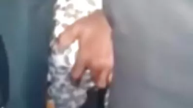 કાળા સ્ત્રી અને સફેદ પોર્ન ગુજરાતી વિડિઓ ટ્રાંસજેન્ડર વેશ્યા સાથે કૂલ જૂથ આંતરજાતીય ચુંબન