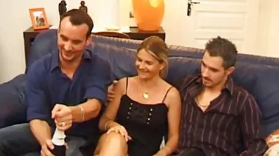 એન્જેલા વ્હાઇટ લાંબા સમય માટે તેના વાહિયાત રહ્યું છે. ગુજરાતી જૂની સેક્સ વિડિઓ