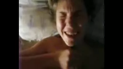 ક્રૂર ટેટૂવાળા શ્યામા બર્નિંગ સ્ટડના સભ્યને બંધ કરતા ગુજરાતી મમ્મી સેક્સ નથી