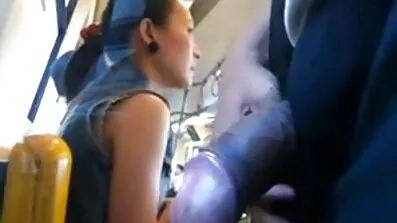 લેસ્બિયન ગધેડો તેને હાર્નેસ સાથે ચુંબન કરશે અને તેને આવવા સેક્સ એચડી ગુજરાતી દેશે.