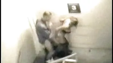 એમ્માની સાસુ કામ xxx ગુજરાતી સેક્સી વિડિઓ પર ફોટોગ્રાફરને વાહિયાત કરે છે.