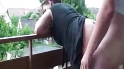 છોકરી તેની ગર્લફ્રેન્ડની મુલાકાત લેવા આવી www xvideo ગુજરાતી કોમ હતી અને તેઓ એકબીજાની ચૂ માં ખેંચાણમાં સાથે છે