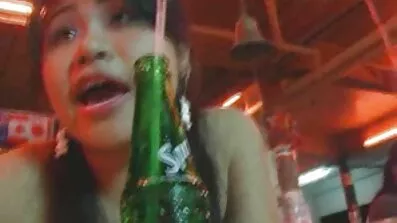 ફ્લોર અને ટેબલ પર ચુંબન સાથે ગુદા પોર્ન ગુજરાતી સેક્સી વિડિઓ ગુજરાતી કાસ્ટિંગ