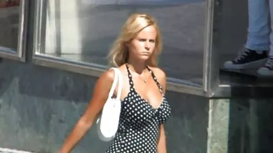 યુવાન શ્યામા સાથે ગધેડામાં ગુજરાતી સેક્સ દેશી ગુદા કાસ્ટિંગ