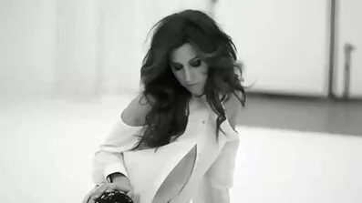 નગ્ન લેસ્બિયન્સ બીચ પર મજા આવી xx વિડિઓ ગુજરાતી એચડી રહી છે