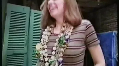 ચુંબન સરસ સેક્સ વિડિઓ ગુજરાતી એચડી રક્ષક છોકરીઓ