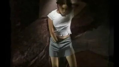 છોકરી ઘરે ચુંબન દરમિયાન આનંદ મેળવે પોર્ન ગુજરાતી છે