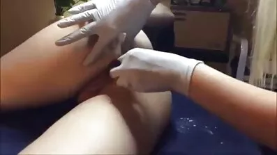 સુંદર સોનેરી સાથે સુંદર ટિટ્સ આંગળીઓ ગુજરાતી છોકરી નગ્ન ડિલ્ડો