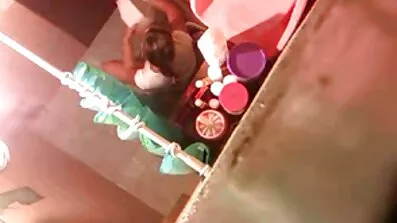 એક કાળા સ્ત્રી સાથે ગુદા મૈથુન જે શિશ્ન પર ક્રિસ પાસેથી ફટકો ગુજરાતી સેક્સ ઓપન વિડિઓ મળ્યો