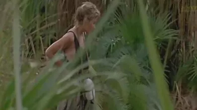 શ્યામા બેન્ચ પર ગાદલા મૂકી, હસ્તમૈથુન અને ગુજરાતી ગામ xxx કમ કરવા માટે