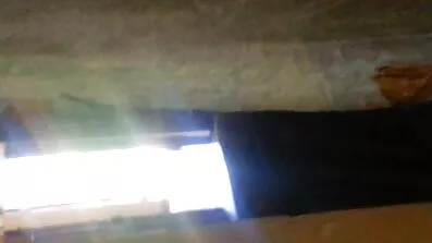 ચુંબન બે kathiyawadi xvideo છિદ્રોમાં તરત જ બસ્ટી વાછરડાને ચુંબન કરે છે