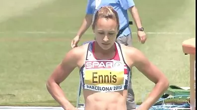 બે સુંદર કાળા મહિલાઓએ અનુભવી માણસ સાથે એક મહાન સેક્સ ગુજરાતી xxx બોન્ક ગોઠવ્યું છે