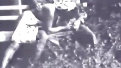 જો કોઈ સુંદર પાડોશી સેક્સ ઇચ્છે છે, તો તેને સારી રીતે ચુંબન ગુજરાતી સેક્સી વિડિઓ ગુજરાતી સેક્સ કરવું જોઈએ