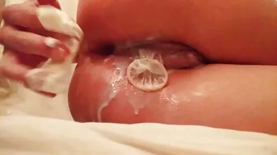 હોટ શ્યામા કચરાપેટીમાં રોકડ માટે ગુજરાતી સેક્સ વિડિઓ હોટ ચુંબન અને અશ્લીલ સાથે વાહિયાત છે.