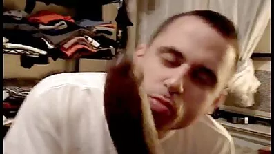 ચેનલ પ્રેસ્ટન ગુજરાતી બીએફ ગુજરાતી પથારીમાં જતા પહેલા પથારીમાં તેના પતિ સાથે પ્રેમ કરે છે.