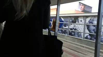 સુંદર લીલી આંખો સાથે શ્યામા અને ગુજરાતી વિડિઓ સેક્સ વિડિઓ વાહિયાત