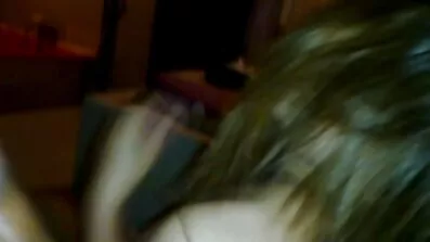 કમ પર નગ્ન ગુજરાતી છોકરીઓ એક છોકરી પછી એક ચુંબન પર આ બિલાડી અને મોં